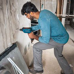 Furadeira de Impacto Bosch GSB 550 RE 550W