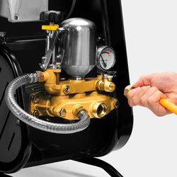 Lavadora de Alta Vazão Industrial HF 1600 - 2Cv - 220V (93011500) - Karcher