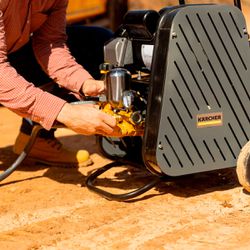 Lavadora de Alta Vazão Industrial HF 1600 - 2Cv - 220V (93011500) - Karcher
