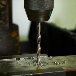 Jogo de Brocas em Aço Rápido 25 Peças 1 - 13mm (410486) - Tactix