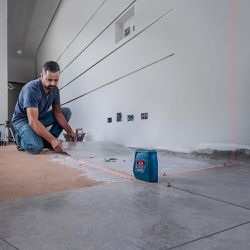 Combo Nível de Linha Com Tripé e Trena Digital a Laser 25m (0615A002B2) - Bosch