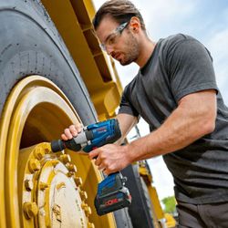 Chave de Impacto GDS 18V-1600 HC Com Bateria e Carregador - Bosch