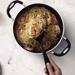 Pegador de Massa em Nylon Preto Ability (25162/100) - Tramontina