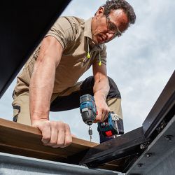 Kit Furadeira 18V GSB 185-LI + Chave de Impacto GDR 18V-200 (06019J21E1) - Bosch