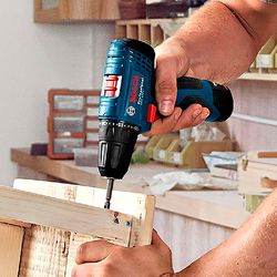 Parafusadeira e Furadeira a Bateria de 3/8'' Bosch GSR 120-LI, 12V, com 1 Bateria 2,0Ah e Carregador Rápido BIVOLT