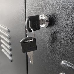 Carrinho Para Ferramentas Fechado Com 1 Gaveta Todo Preto (C07) - Fercar