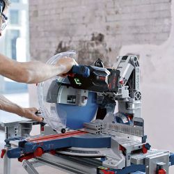 Serra Esquadria 18V Brushless Sem Fio Com Carregador e 2 Baterias (GCM 18V-305) - Bosch 