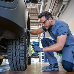 Chave de Impacto a Bateria 18V - 1/2'' SB (GDS 18V-450 PC) - Bosch