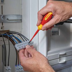 Chave Torx TX 5.5 x 100mm VDE (1600A02NC9000) - Bosch