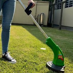 Aparador de Grama Elétrico 127V MASTER 1000 PLUS (2931597) - Trapp