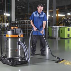 Aspirador de Pó Para Sólidos e Líquidos 220V - 2400W (44983/020) - Tramontina Pro