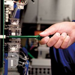 Chave Phillips Isolada 1/8'' x 8'' (44116/014) - Tramontina Pro