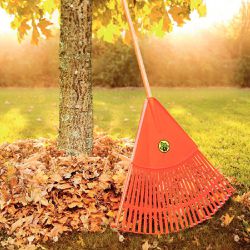 Vassoura Plástica 26D Com Cabo de Madeira 120cm (77855/761) - Tramontina