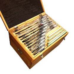 Jogo com 12 Micrômetros Externos Analógicos Arco Ferro 0 a 300mm 2,0012 ZAAS