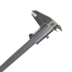 Paquímetro Universal Analógico em Aço 200mm 8 polegadas 1,0003 ZAAS