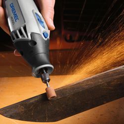 Kit de Acessórios Para Micro Retífica Com 160 Peças (26150710AK) - Dremel