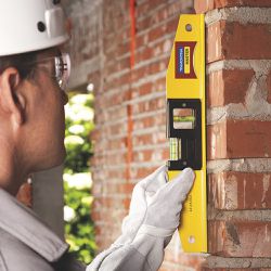 Nível Magnético em Alumínio Com Duas Ampolas 12'' (43105/012) - Tramontina