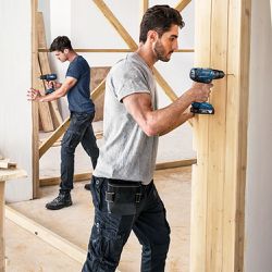 Parafusadeira Furadeira Impacto Bosch GSB 180-LI 18V 1 bateria e carregador