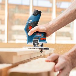 Tupia a Bateria Bosch GKF 12V-8, 12V, com 2 Pinças, sem Bateria e sem Carregador