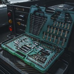 Jogo de Ferramentas Profissional Com 150 Peças (ST09510L) - Sata