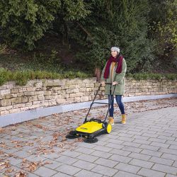 Varredeira Manual S4 Twin - Kärcher
