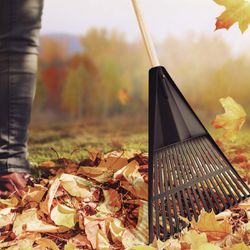 Vassoura Plástica Preta Com 18D Sem Cabo (77850/184) - Tramontina