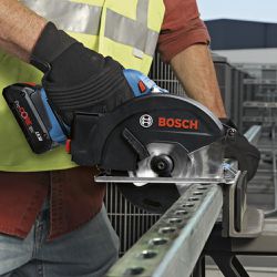 Serra circular a bateria Bosch GKM 18V-50 18V SB