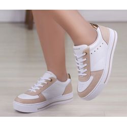 TENIS CASUAL BRANCO COM DETALHE EM CAMURÇA COCONUT... - RR CALÇADOS 