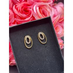Brinco Oval Liso com Pedras - P346 - SCAGLIONI