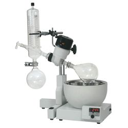 EVAPORADOR ROTATIVO MODELO 804/230V - 07568 - SCQ Soluções Laboratoriais | Tudo para seu laboratório!