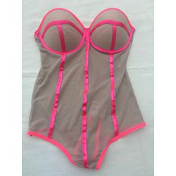 BODY EM TULE E FITAS PINK - SEGREDO SEX SHOP