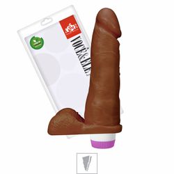 Prótese 17x16cm Com Vibro e Escroto (ADAO20) - Mar... - Sexy Shop BH