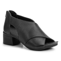 Sandalia em Couro Preto: Elegância e Conforto com ... - SIMPRONA