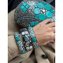 Mix com 2 Braceletes - NW68 - SORAIA CAMARGO