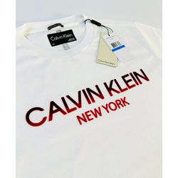 CAMISETA CALVIN KLEIN AVELUDADA - SP GRIFES - Camisetas Importadas no Atacado