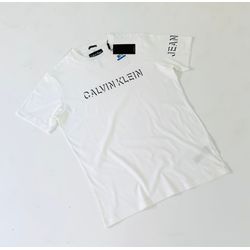 CAMISETA CALVIN KLEIN - SP GRIFES - Camisetas Importadas no Atacado