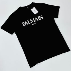 CAMISETA BALMAIN MALHA CHINESA - SP GRIFES - Camisetas Importadas no Atacado