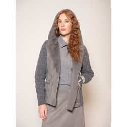 Casaco em Tricô c/ Pele Fake e Capuz Biamar Cinza ... - STILOMOR