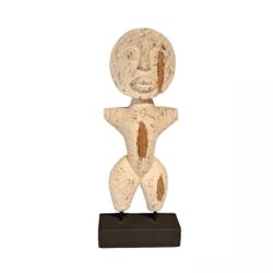 Escultura Artesanal de Madeira Anak Pequena - Studio Arqcasa
