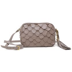 Bolsa Pequena em Couro de Pirarucu (Arapaima gigas... - Taia 