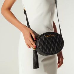 BOLSA REDONDA MATELASSE - PRETA - BRM-PRETA - Talita Fidelis | Para mulheres que sabem onde querem pisar
