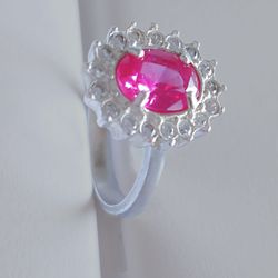 Anel Oval com Zircônias nas Laterais Prata 925 - F... - Tarciana Joias