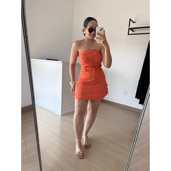 Conjunto Cropped com Bojo e Saia Cargo em Alfaiata... - THAIS VENTURA