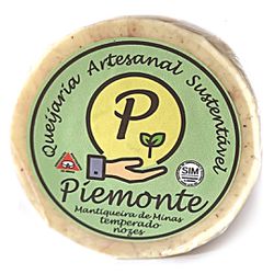 Queijo Parmesão Serra da Mantiqueira com Nozes - QUEIJOS TOP DA SERRA