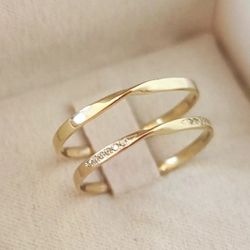 Alianças de Casamento 2mm Ouro 18K Torcida com Ped... - Márcio 1966