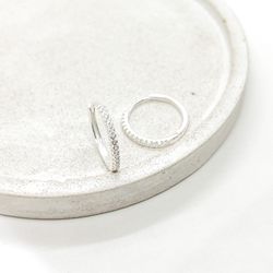 Brinco Argola Cravejada Fina Grande em Prata 925 - Vila das Pratas e Semijoias 