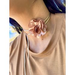 Cordão Chocker Rosinha Nude - Vila das Pratas e Semijoias 