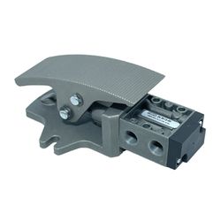 Valvula Pneumatica Pedal Trava 1/4BSP 3 Vias 2 Pos... - MAQPART