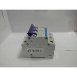 Disjuntor Tripolar 32A Curva C 440Vca 10KA Weg MDW... - MAQPART