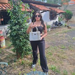 BOLSA MÉDIA TRANVERSAL MARFIM VERNIZ -Vinlene - B... - VINLENE